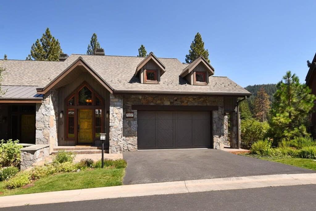 Luxury Northstar Home| Hot Tub| Walk To Ski Lifts Truckee Exterior foto