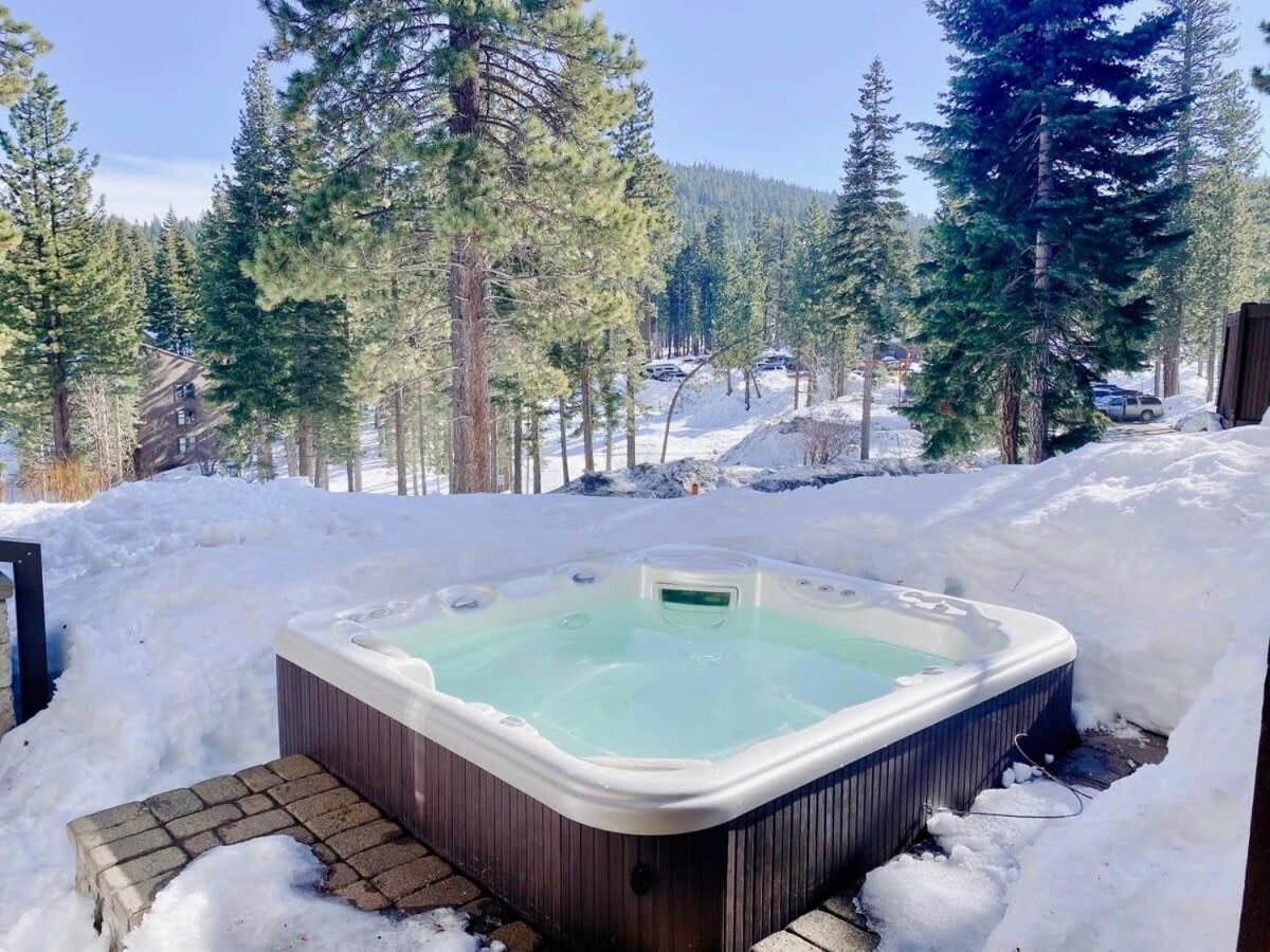 Luxury Northstar Home| Hot Tub| Walk To Ski Lifts Truckee Exterior foto